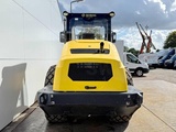 Minituur van Bomag BW211
