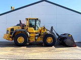 Thumbnail of Volvo L-120