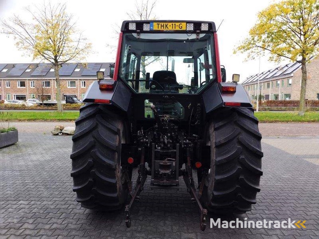 Valtra 6850