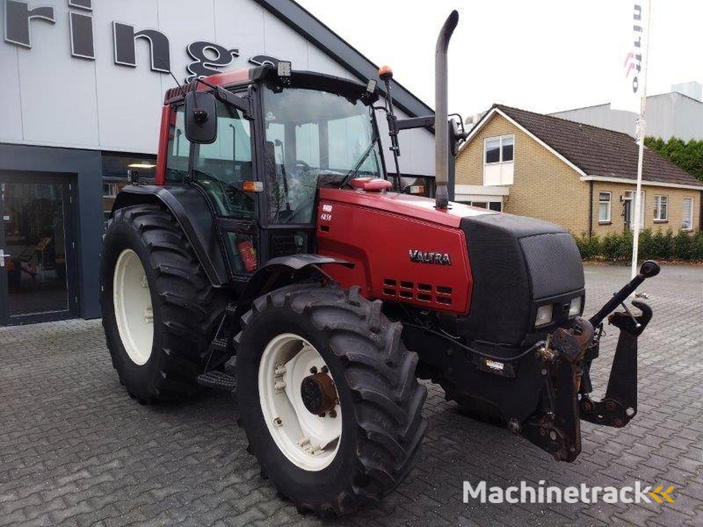 Valtra 6850