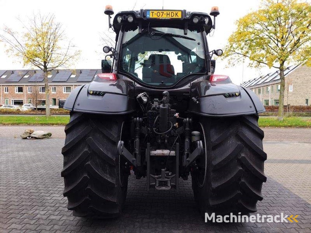 Valtra T235 Versu