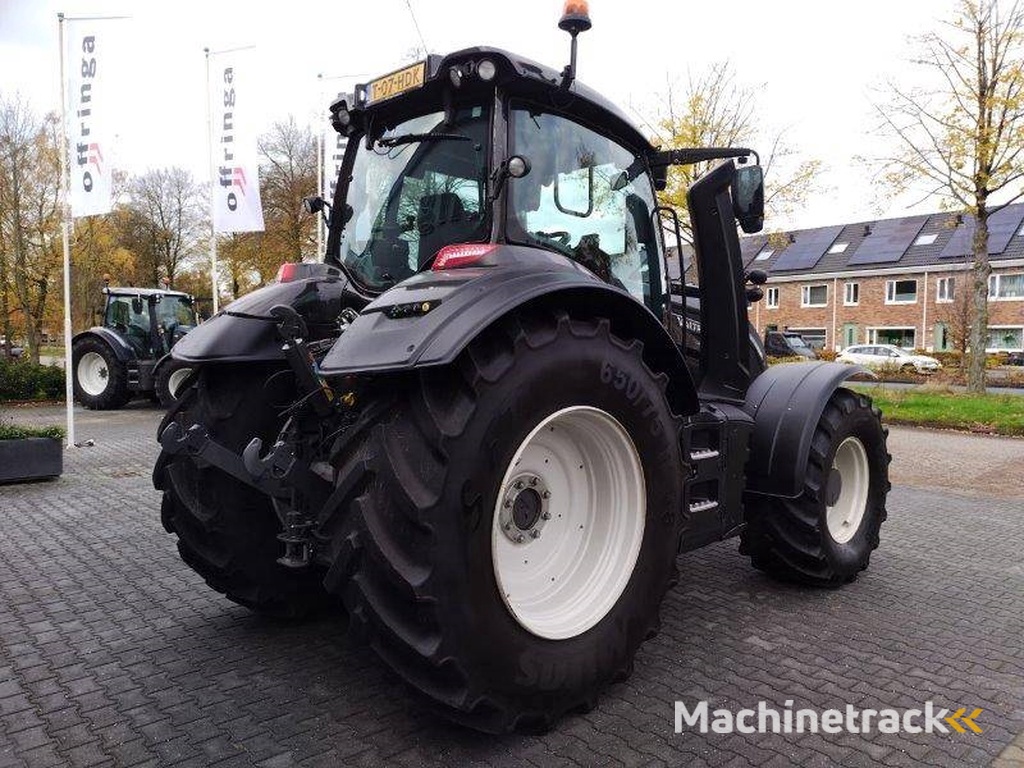 Valtra T235 Versu