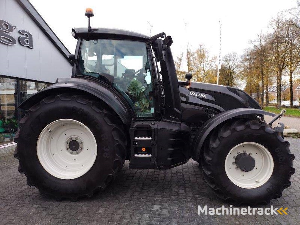 Valtra T235 Versu