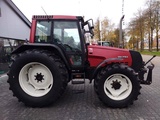 Minituur van Valtra 6850