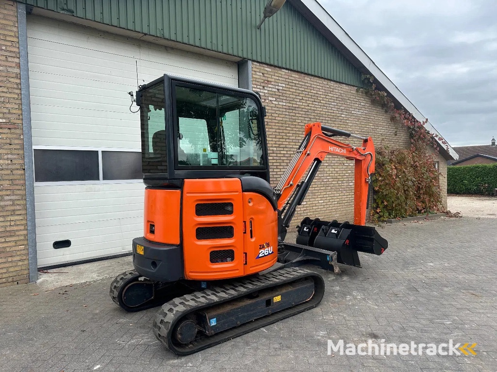 Hitachi ZX26U-6CR