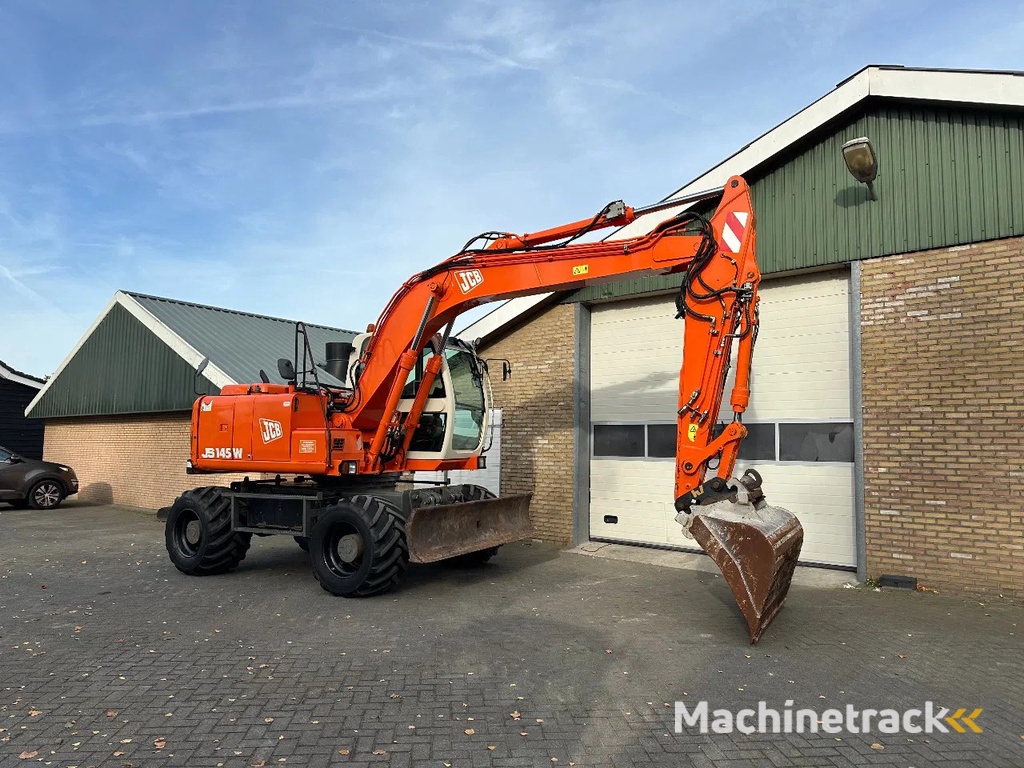 JCB JS145W