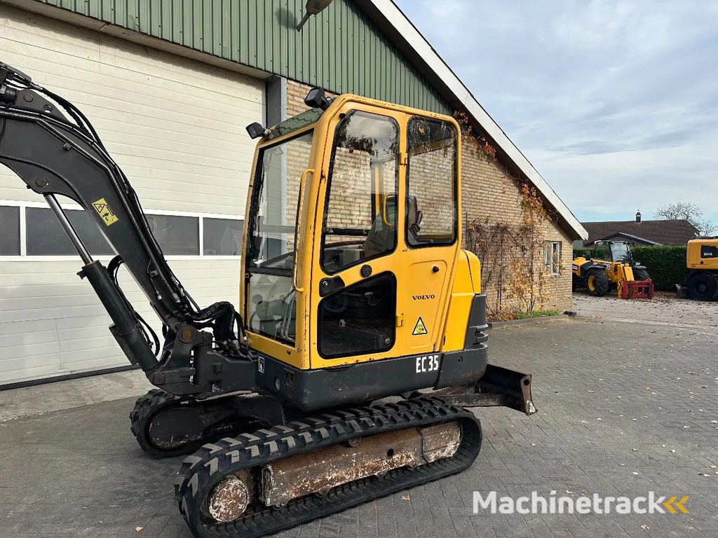 Volvo EC35