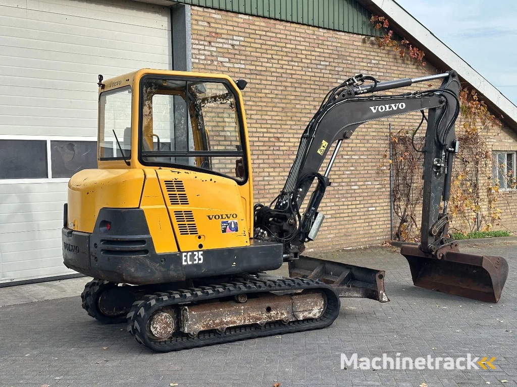 Volvo EC35