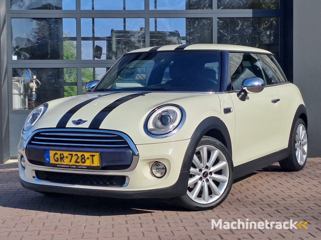 MINI Mini 1.5 Cooper Business | Automaat | LED | Airco | Cruise | Navi | PDC | LMV |