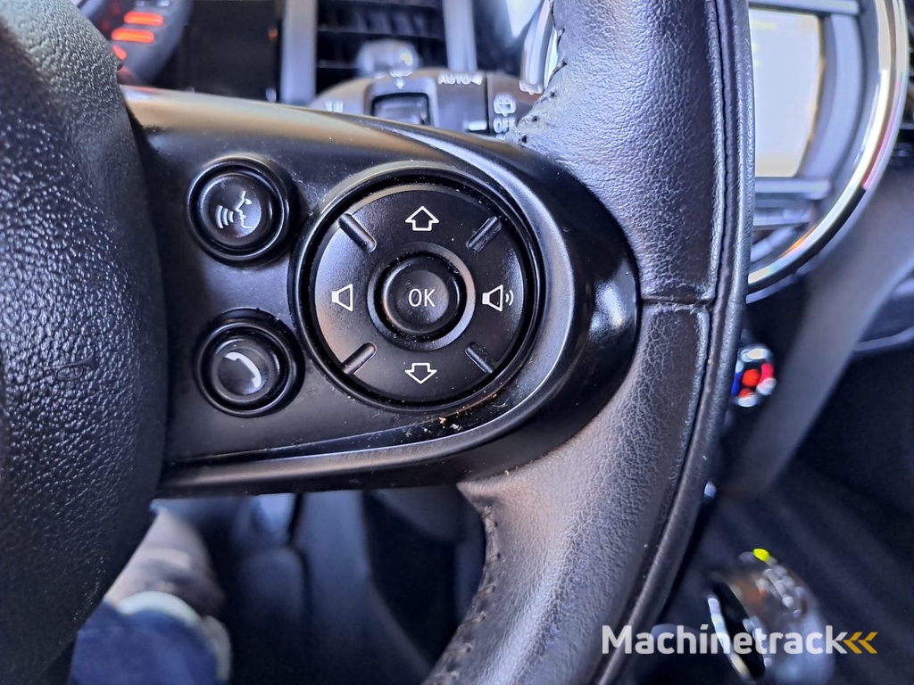 MINI Mini 1.5 Cooper Business | Automaat | LED | Airco | Cruise | Navi | PDC | LMV |