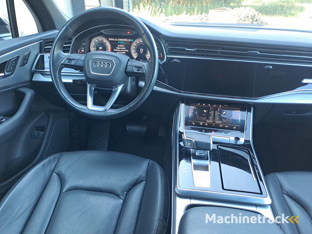 Audi Q7 55 TFSI e quattro Pro Line Plus S-line | Matrix LED | Luchtvering | Trekhaak | Leder | Keyless | HUD | Camera | ACC |