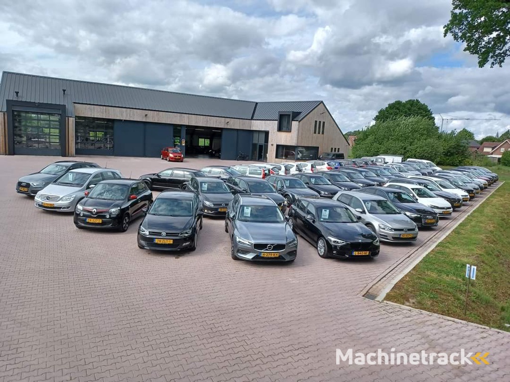 Nissan Note 1.6 Life + | Automaat | Airco | Trekhaak | Cruise | PDC |