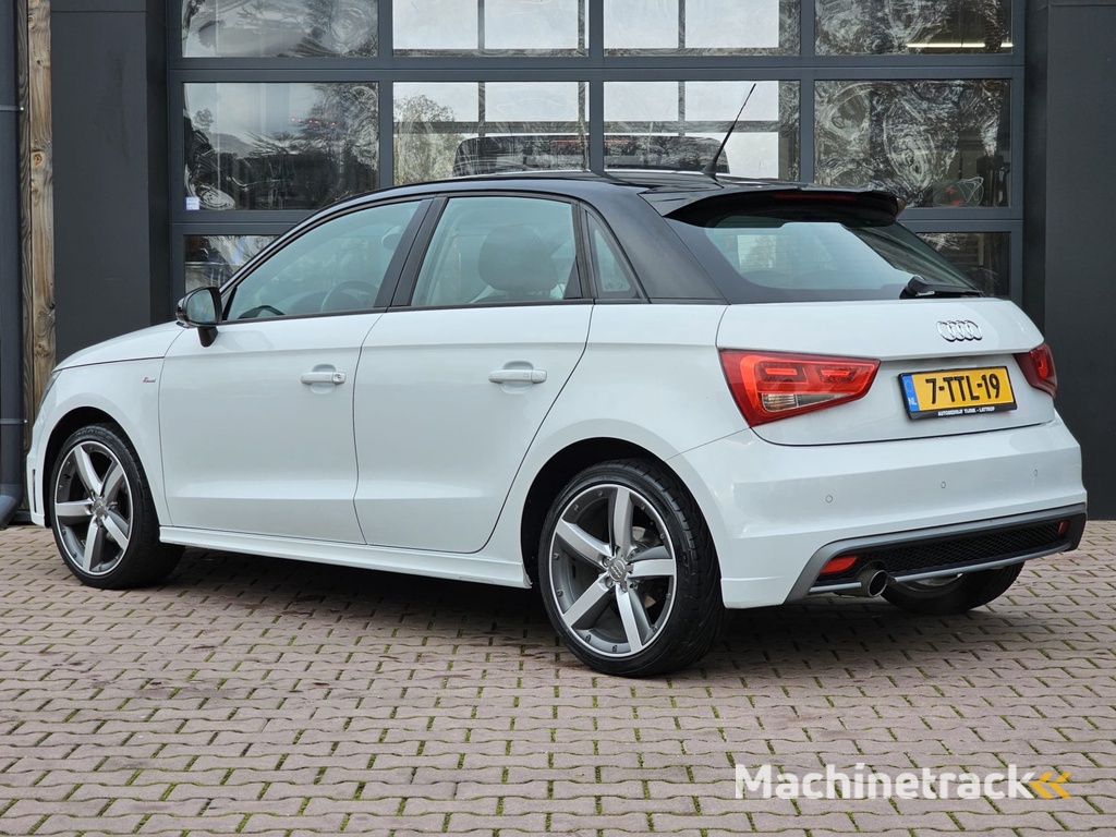 Audi A1 Sportback 1.2 TFSI Pro Line S | Xenon | Navi | Twotone | LMV | Parkeersensoren achter |