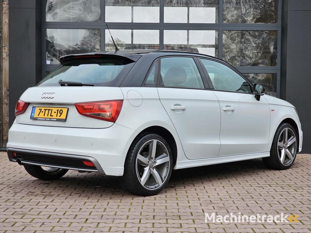 Audi A1 Sportback 1.2 TFSI Pro Line S | Xenon | Navi | Twotone | LMV | Parkeersensoren achter |