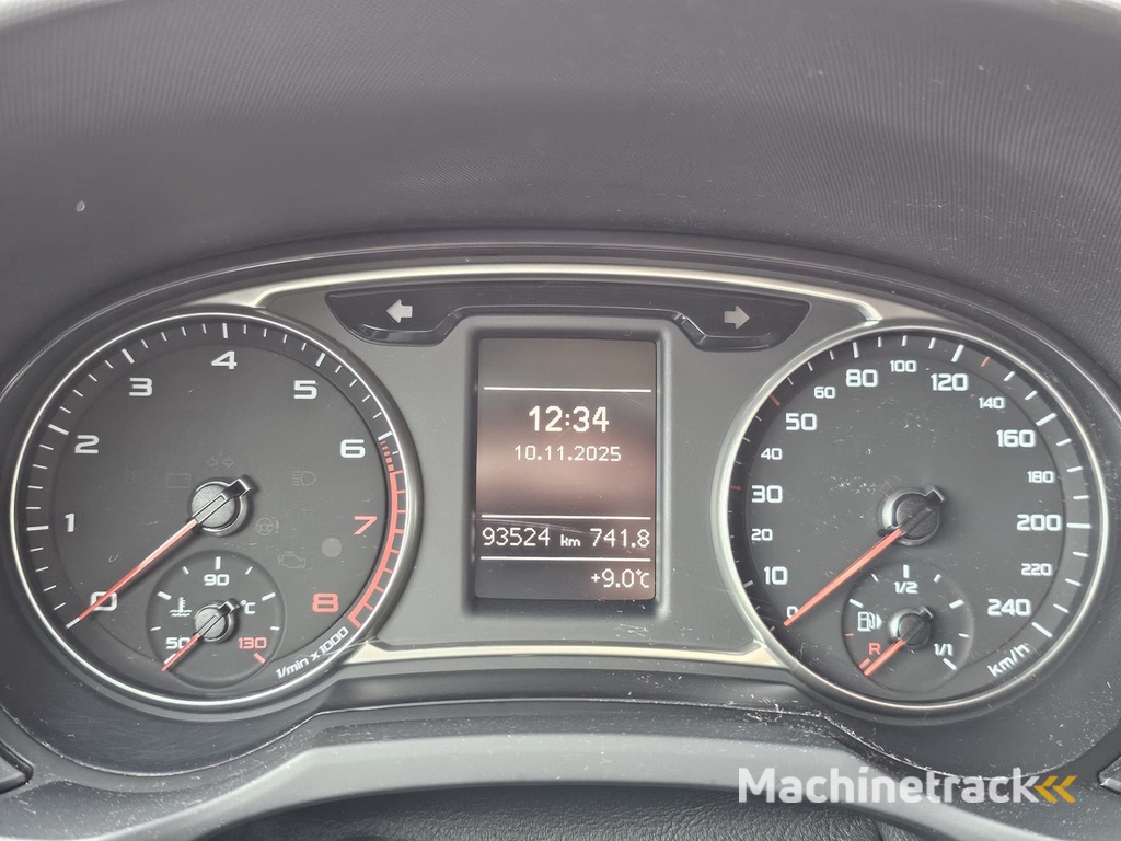 Audi A1 Sportback 1.2 TFSI Pro Line S | Xenon | Navi | Twotone | LMV | Parkeersensoren achter |
