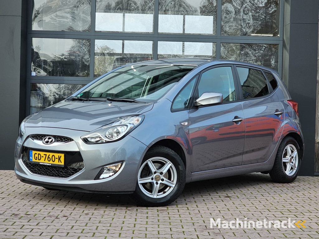 Hyundai ix20 1.6i i-Vision | Stoelverwarming | Trekhaak | All-seasons | LMV | Parkeersensoren achter |