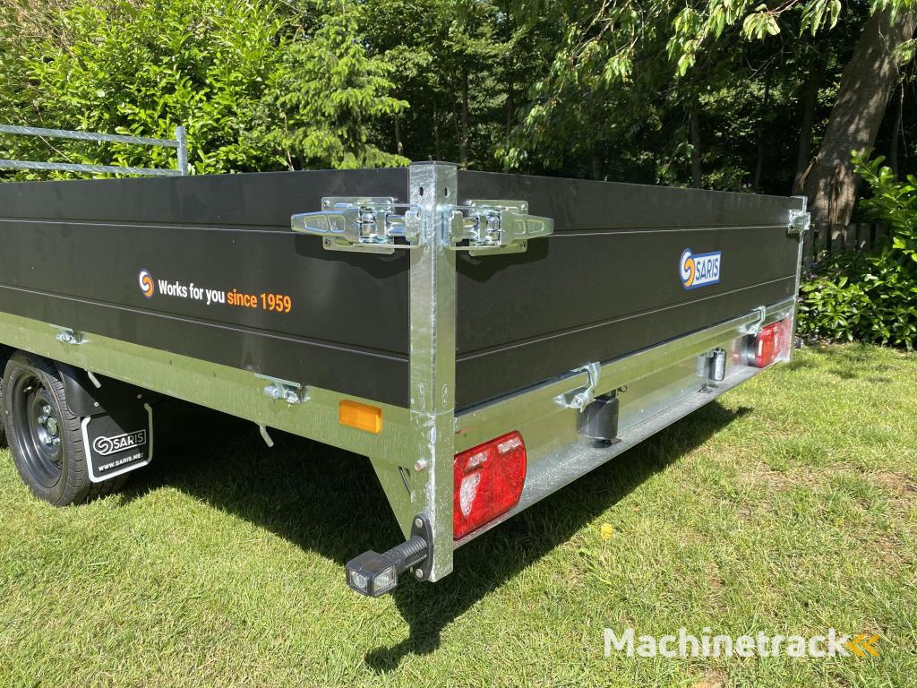 Saris PL 406 204 2700 2  XL Multitransporter LED