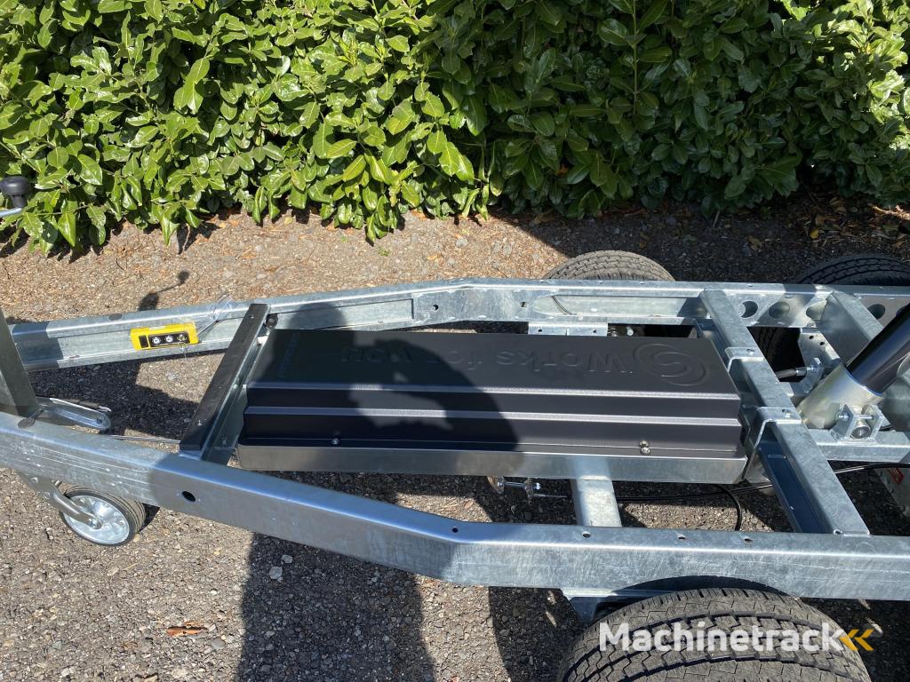 Saris k1 306 170 2700 2 Elektrische kipper+Loofrekken