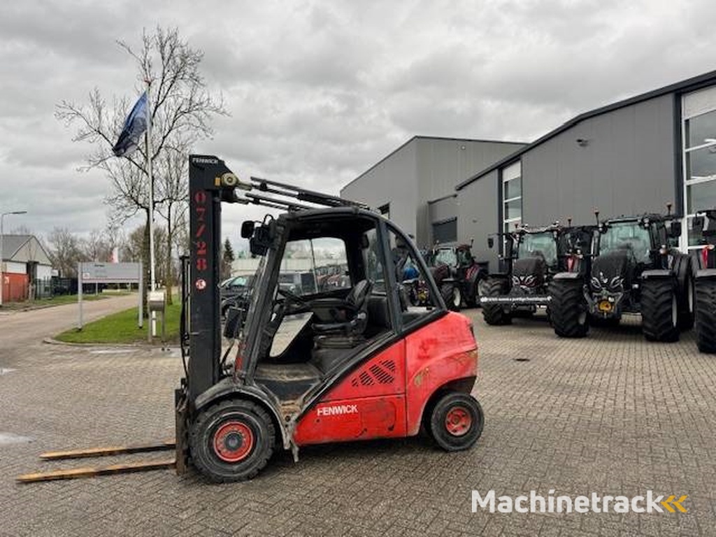 Linde H30d, 5.9m triplo mast