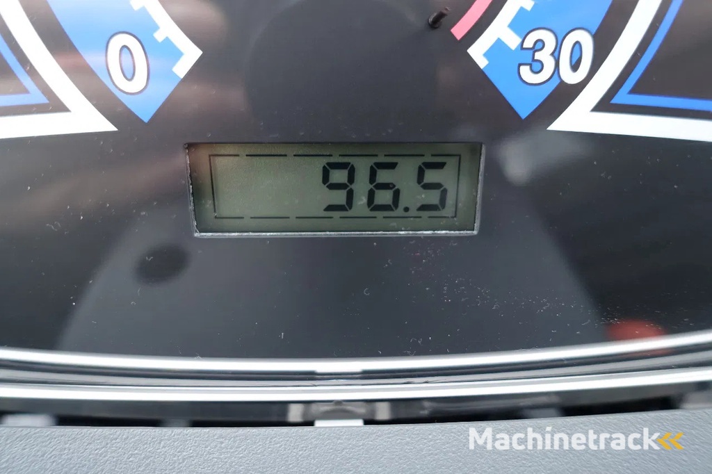 Iseki TLE3410 4wd HST / 0096 Draaiuren / Stage-V