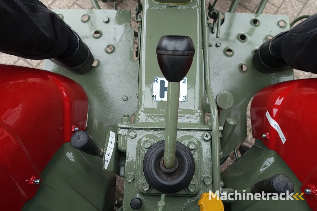 Yanmar YM1401 4wd / 331 Draaiuren / Geheel Klaargemaakt