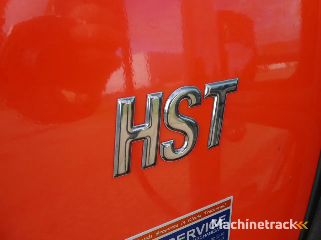 Kioti EX50 4wd HST / 02146 Draairuen / Fabriekscabine