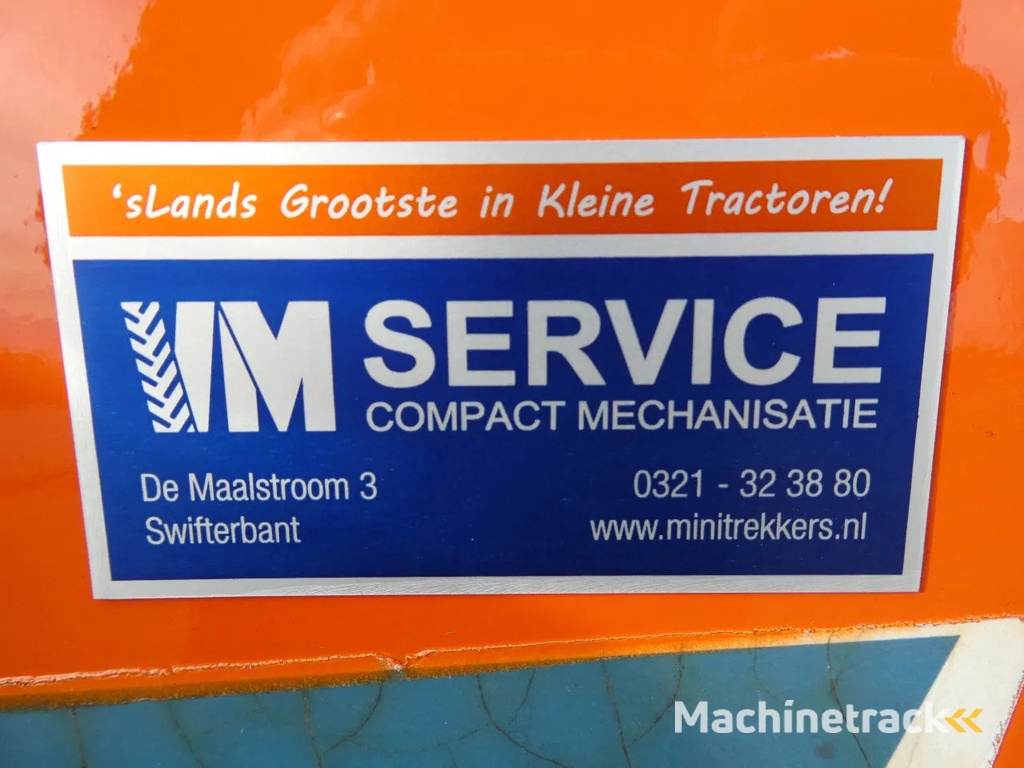 Hinomoto E1804 4wd / 1281 Draaiuren / Miditrekker