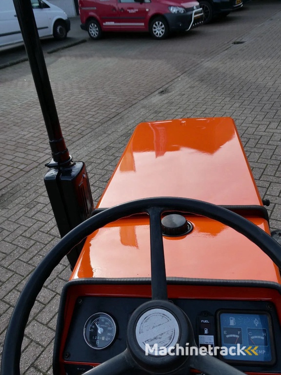 Hinomoto E1804 4wd / 1281 Draaiuren / Miditrekker