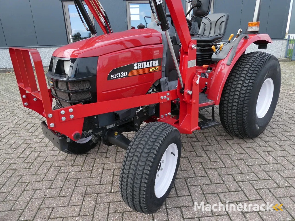 Shibaura ST330 4wd HST / 0266 Draaiuren / Voorlader
