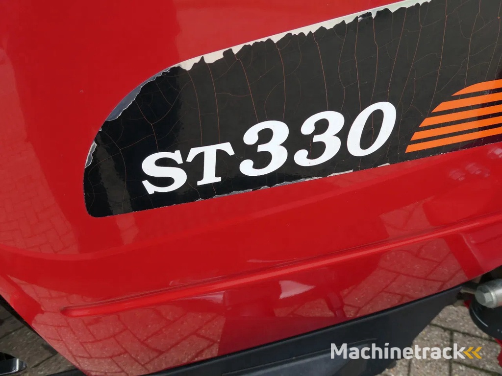 Shibaura ST330 4wd HST / 0266 Draaiuren / Voorlader