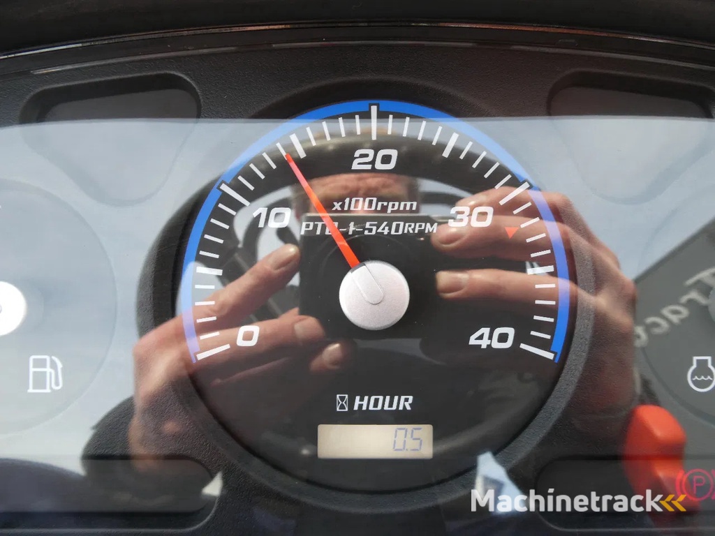 Kioti CS2510 4wd HST / 00001 Draaiuren / Actieprijs