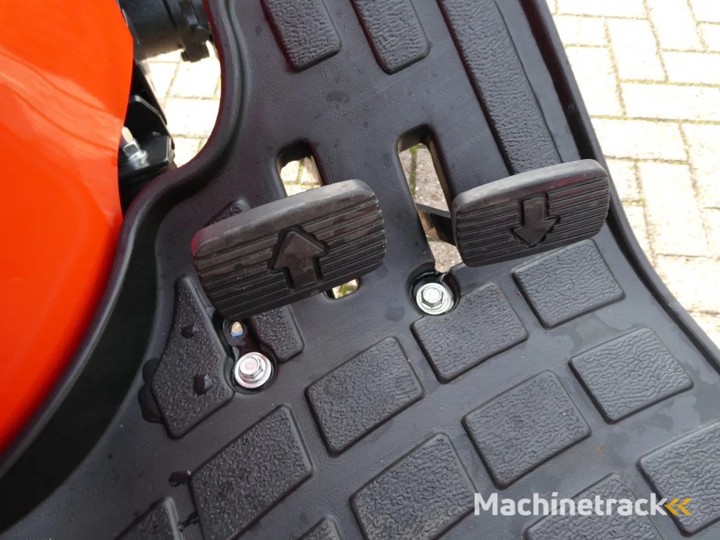 Kioti CS2510 4wd HST / 00001 Draaiuren / Actieprijs