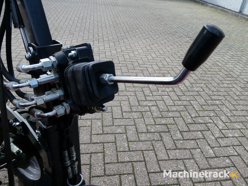 Yanmar YM1510 4wd / 1099 Draaiuren / Voorlader