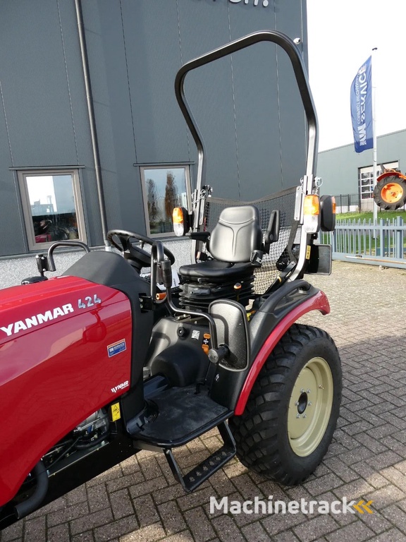 Yanmar SA424 4wd HST / 0001 Draaiuren / Automaat