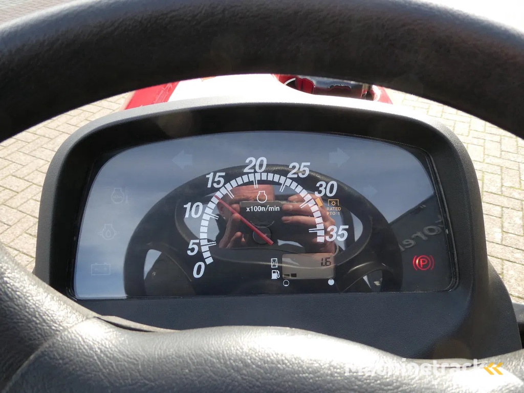 Yanmar SA424 4wd HST / 0001 Draaiuren / Automaat