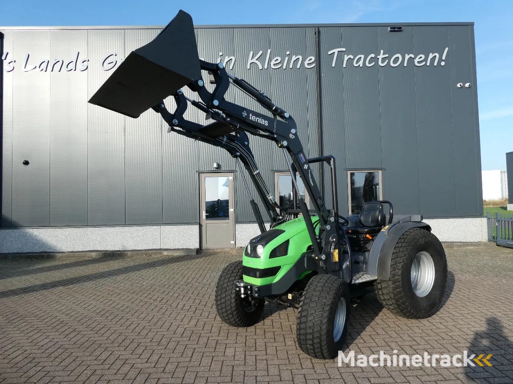 Deutz Agrokid 230 4wd / 02850 Draaiuren / Voorlader