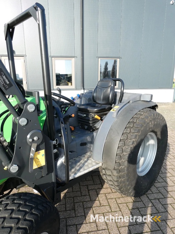 Deutz Agrokid 230 4wd / 02850 Draaiuren / Voorlader