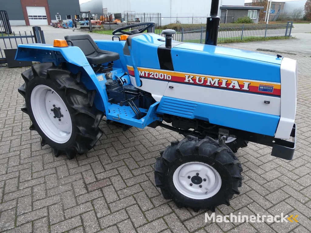 Mitsubishi MT2001 4wd / 0901 Draaiuren / 4 Cilinder