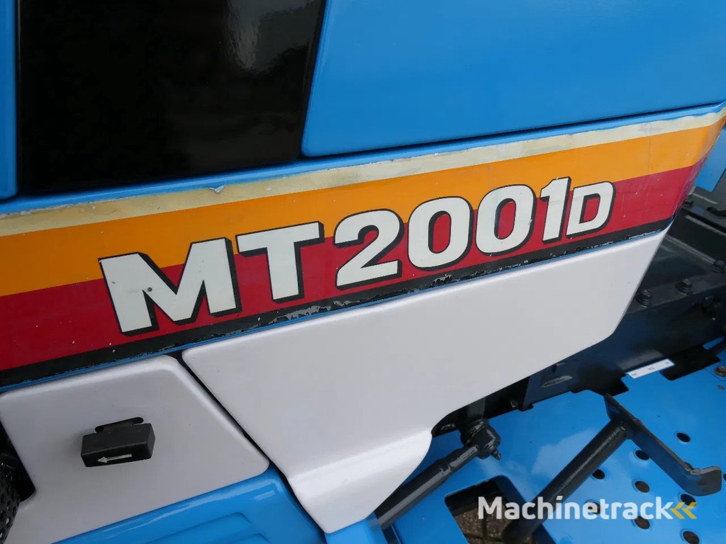 Mitsubishi MT2001 4wd / 0901 Draaiuren / 4 Cilinder