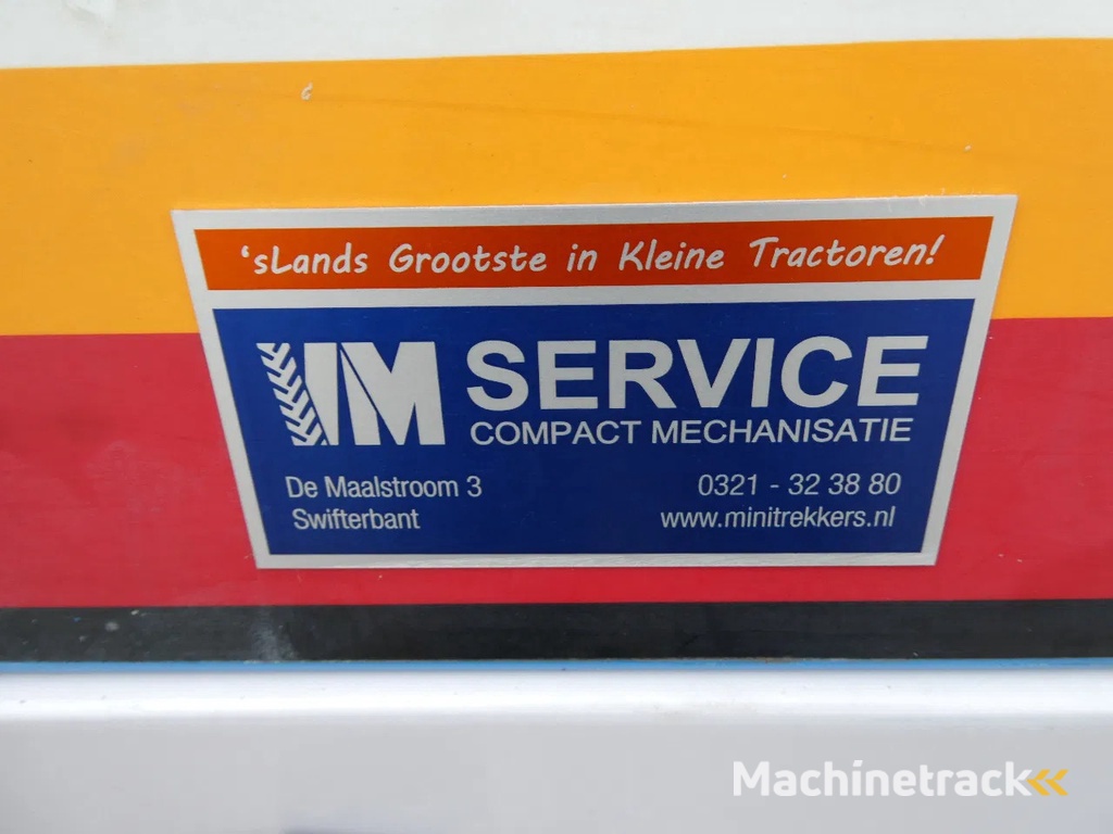 Mitsubishi MT2001 4wd / 0901 Draaiuren / 4 Cilinder