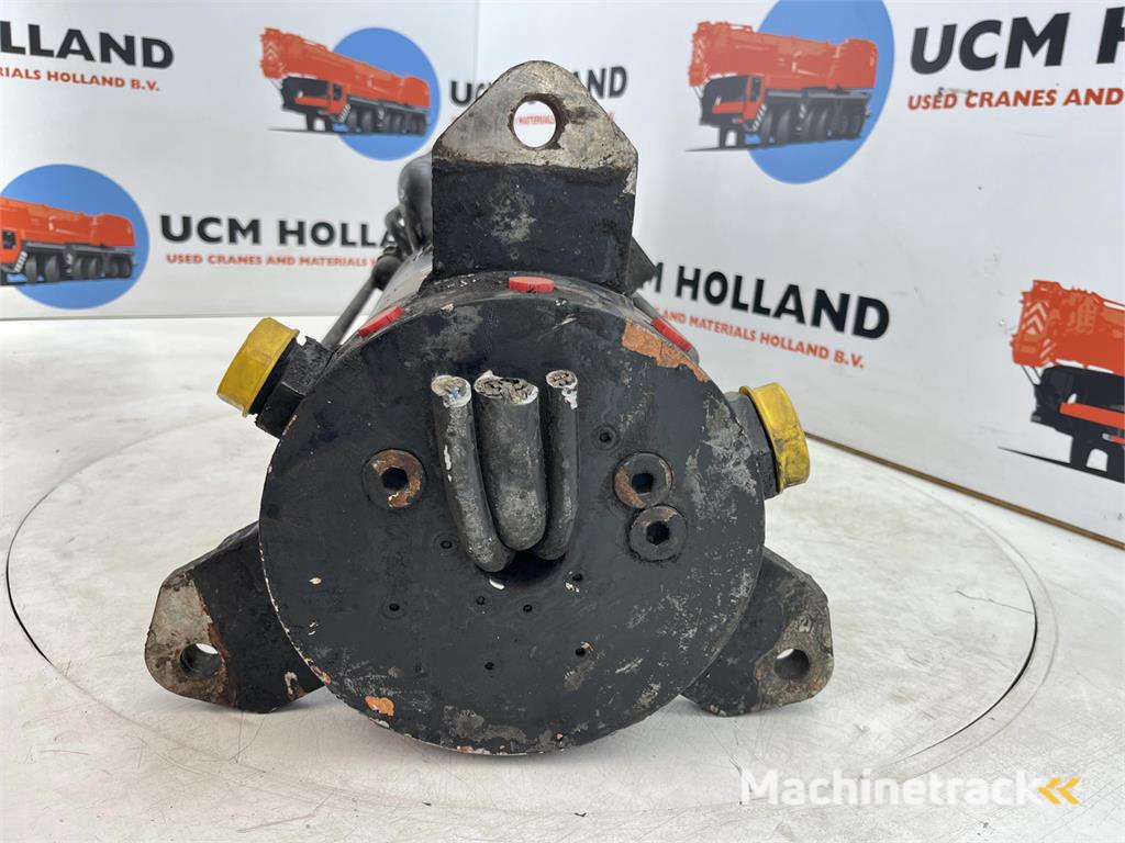 Liebherr LTM 1030 rotary feed through + Collecting ring