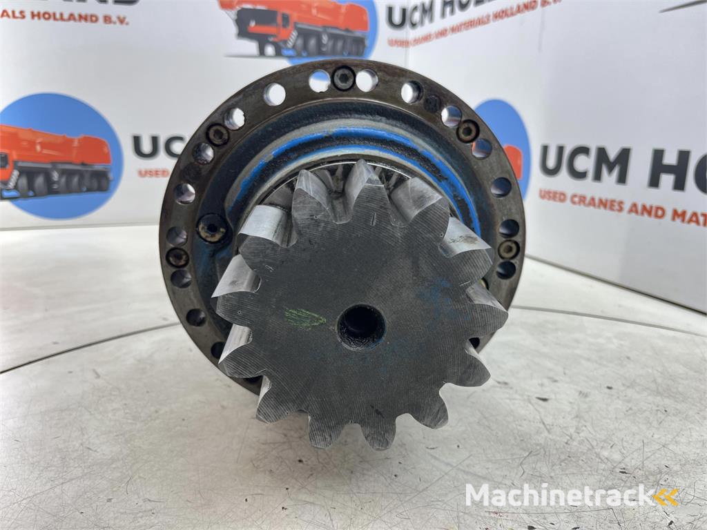 Liebherr LTM 1250-6.1 Slewing gear