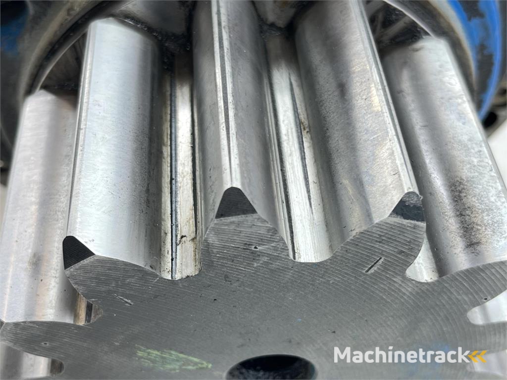 Liebherr LTM 1250-6.1 Slewing gear