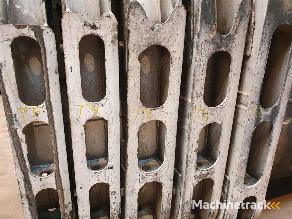 Grove GMK 5220 telescopic section 2