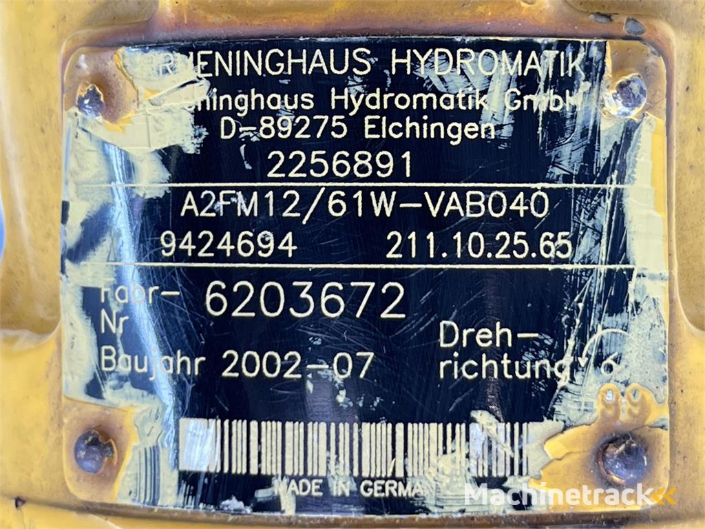 Grove GMK 2035 slewing gear