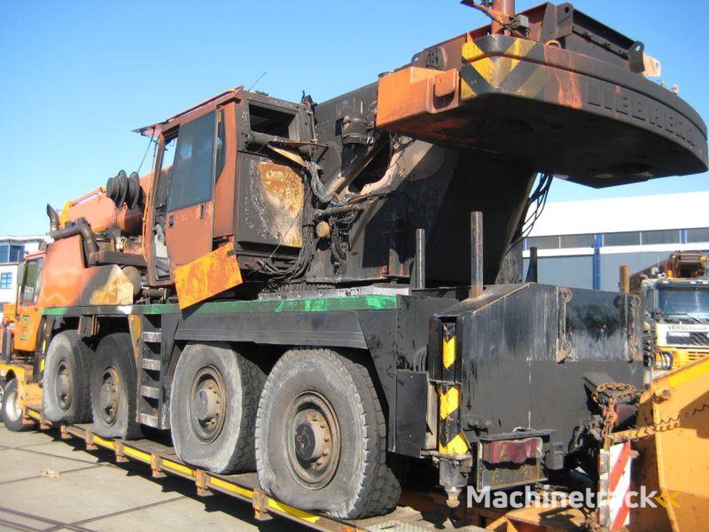 Liebherr LTM 1080-1 for parts