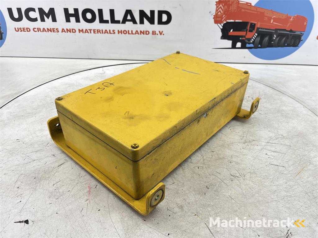 Grove GMK 3055 angular unit