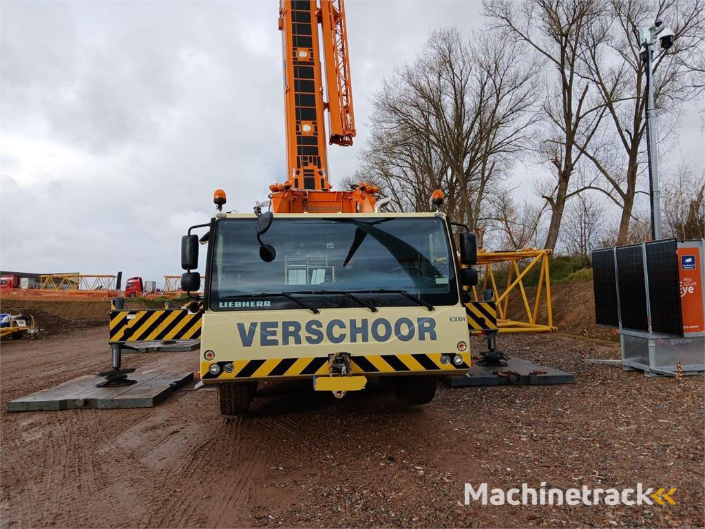 Liebherr LTM 1300-6.3