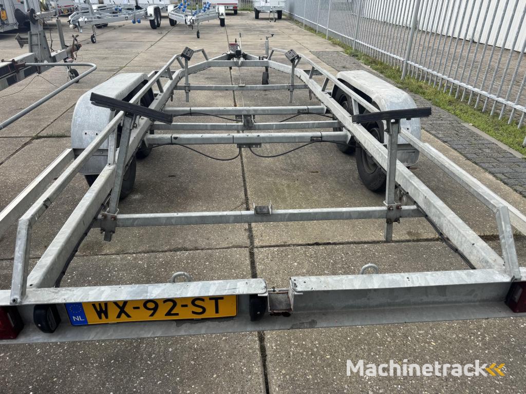A.B.C. boottrailer 650 cm 1700 kg