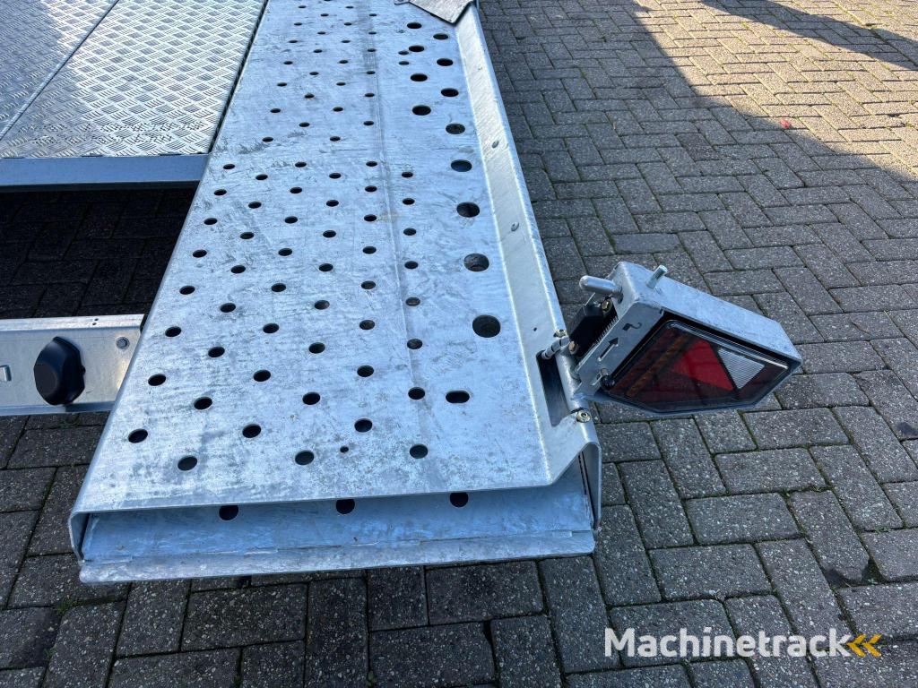 IFOR Williams Trailer CT 177 auto ambulance 510x220 kantelb